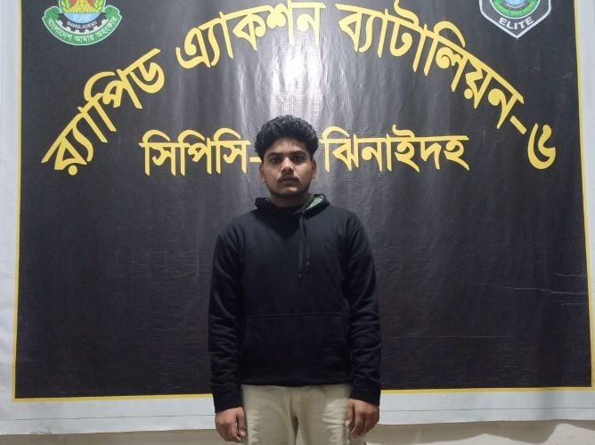 ঝিনাইদহে ব্যবসায়ী মুরাদ হত্যা মামলার আসামী গ্রেফতার